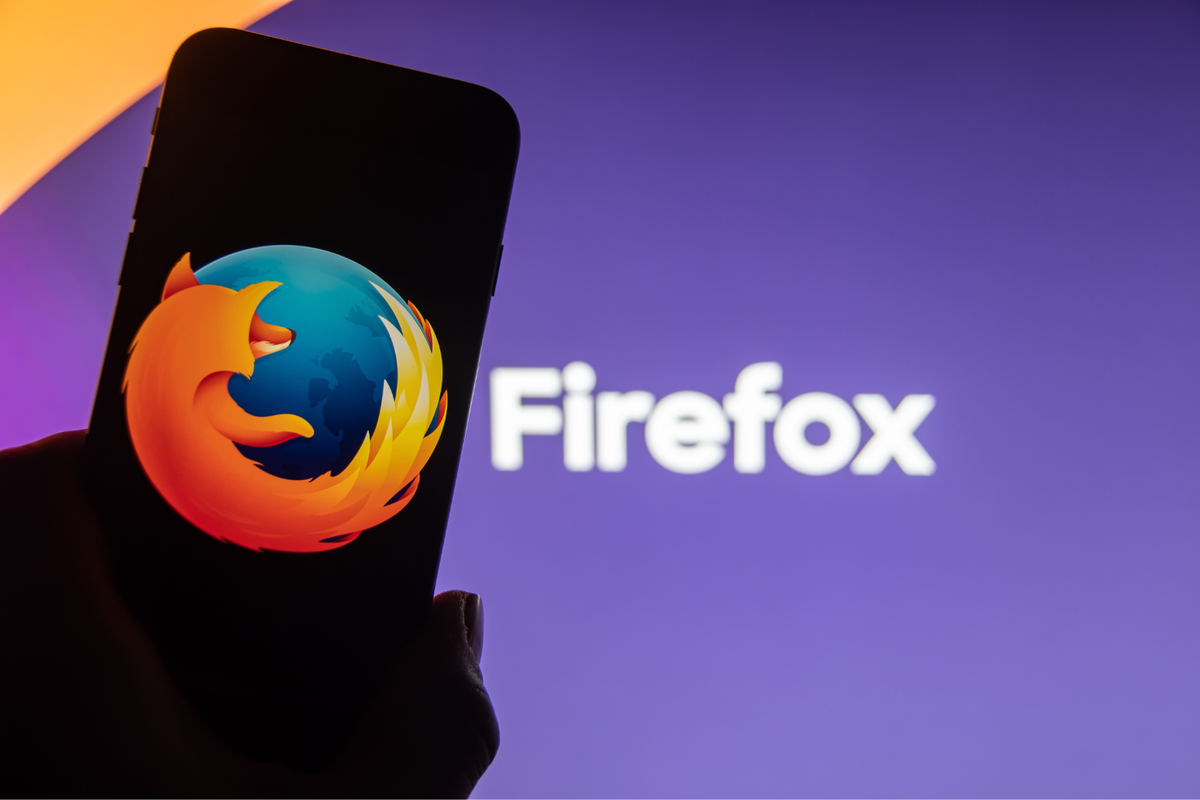 Firefoxでタブの自動整理や履歴の画像表示も！AIアシスタント機能「Smart Window」がさらに進化