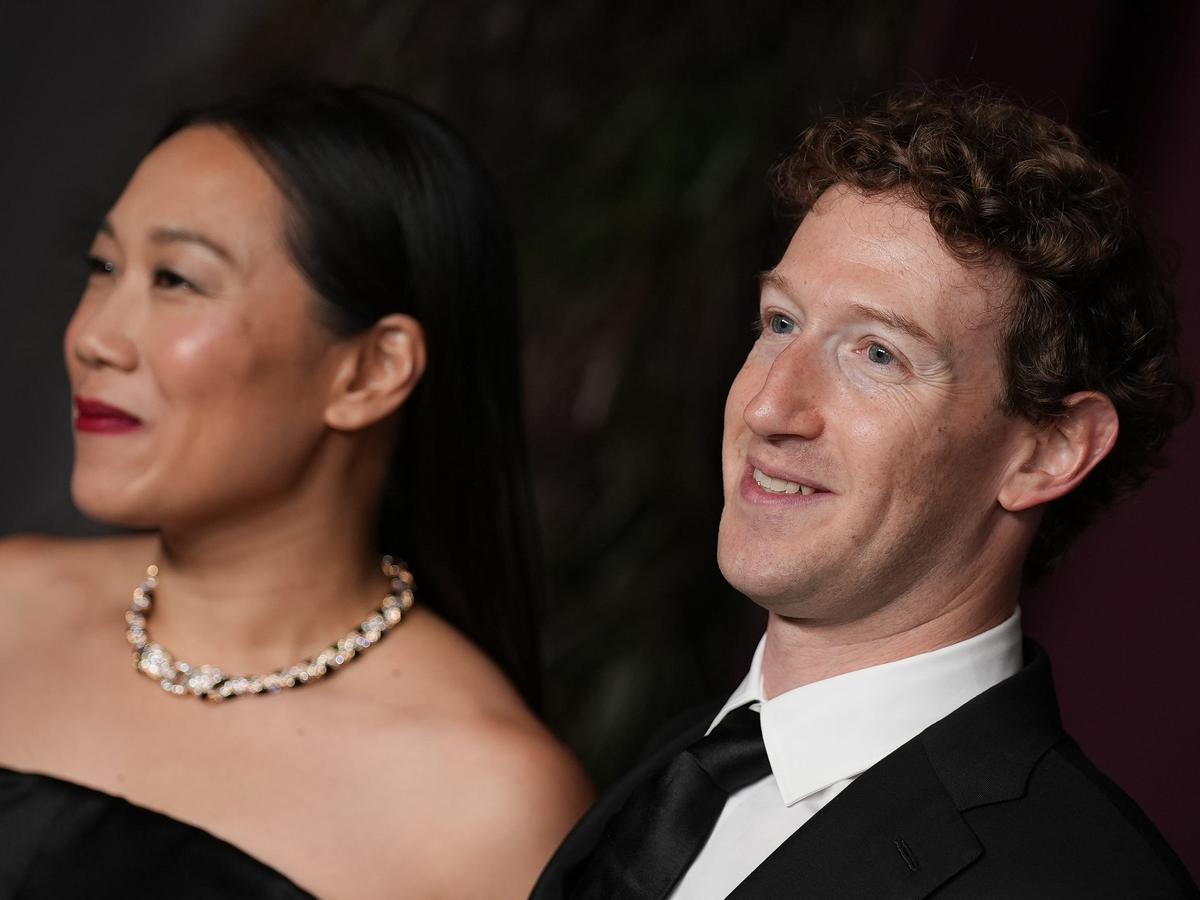ザッカーバーグ氏は王様に…Metaオフィス近くのアイルランドの古城