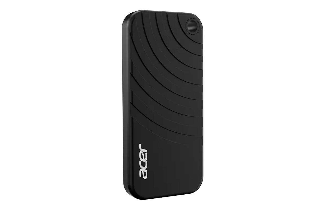 2TBでわずか27g。カバンが軽くなるAcerのSSDがセールに