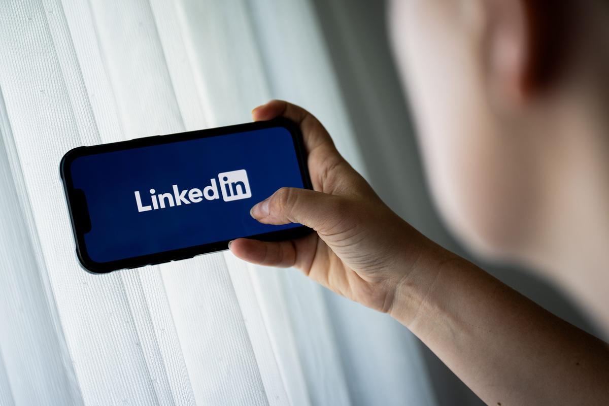 LinkedInで注目を集める人と、恥をさらす人の微妙な境界線