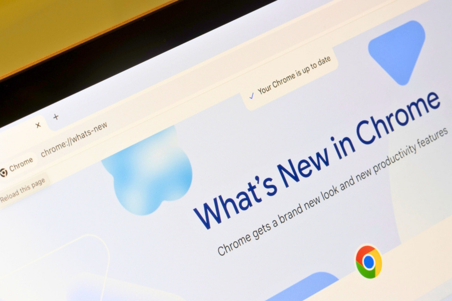その「Chromeを更新してください」は偽物かも。拡張機能に潜むマルウェアの手口と対策
