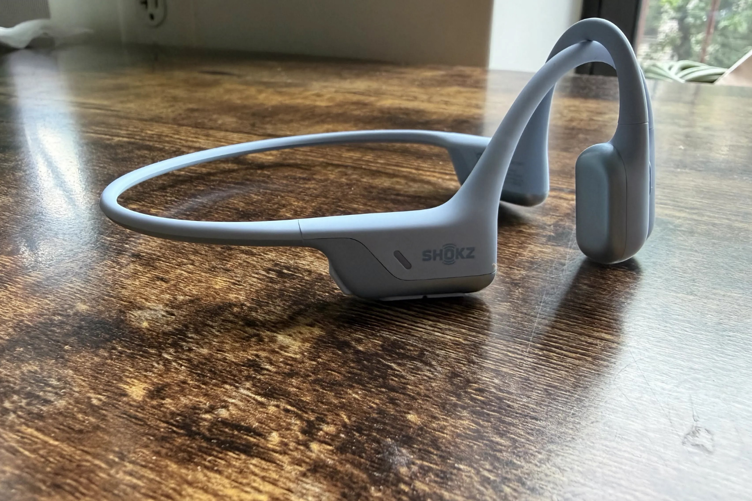 ズレない＆着用を忘れるつけ心地。Shokz「OpenRun Air 2」をランニングで試してみた