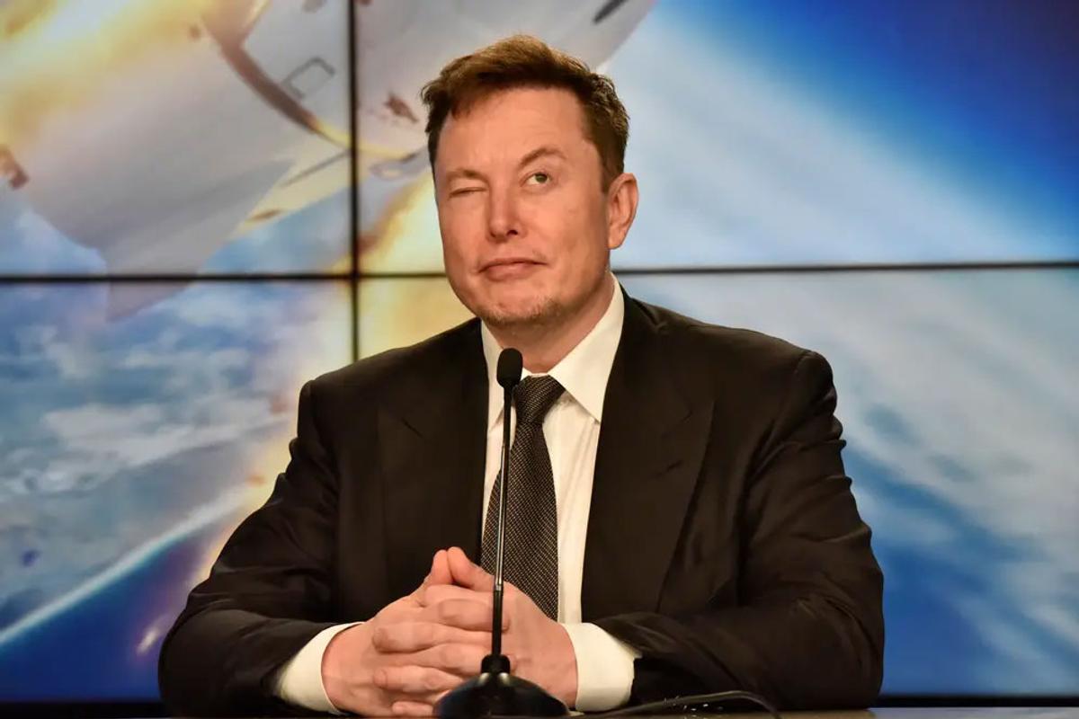 「物理学の基本法則を破ることはできない」：T-MobileのCFO、イーロン・マスクのモバイル通信事業への野望を懸念せず