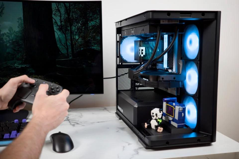 ルックスもスペックも文句ナシのゲーミングPC「Maingear Zero