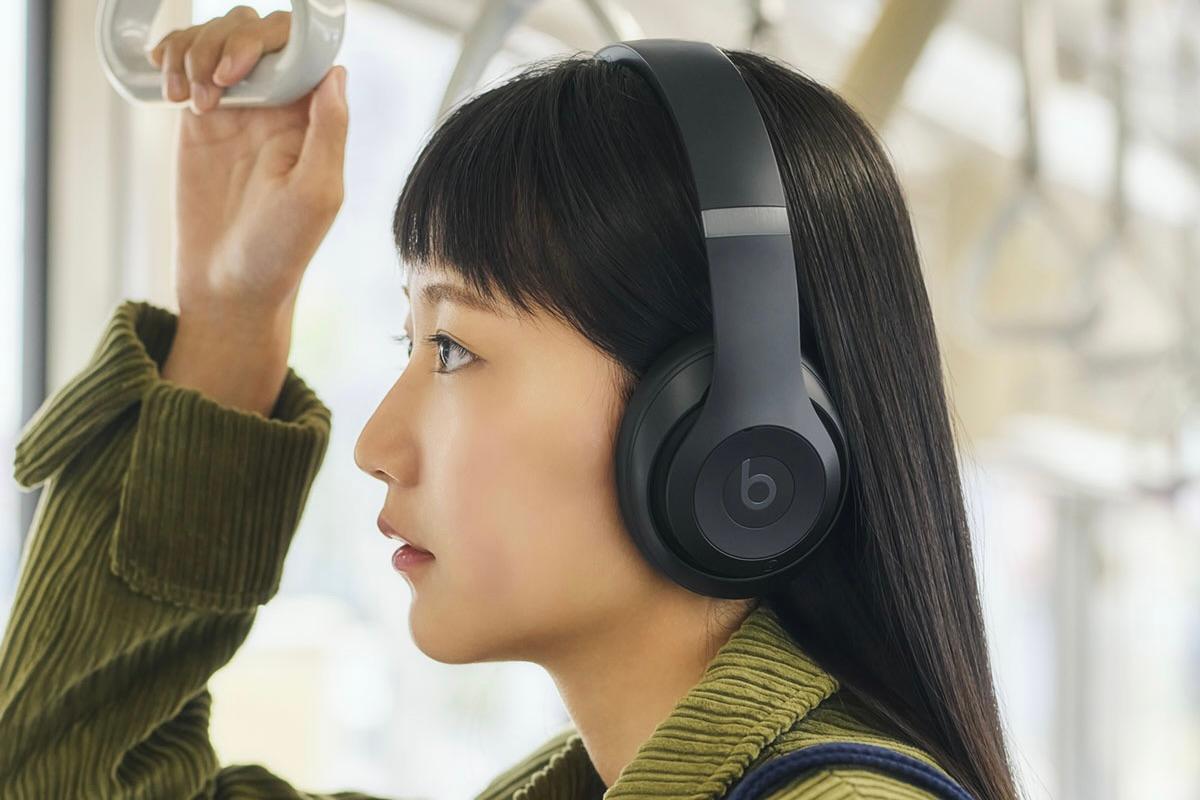雑音も充電切れも気にならない。Beatsの最上位ヘッドホンが39%オフ