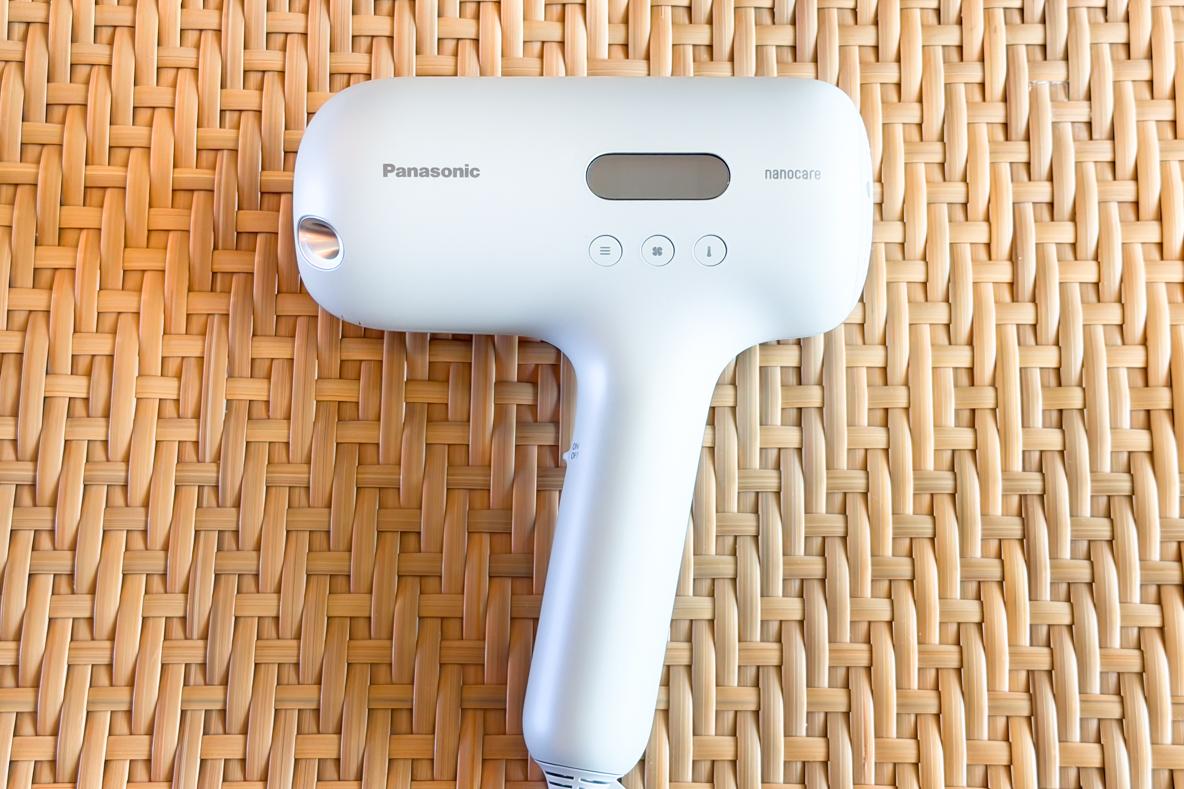 さすが6万円のドライヤー。すぐ乾くし髪もしっかりケアしてくれる