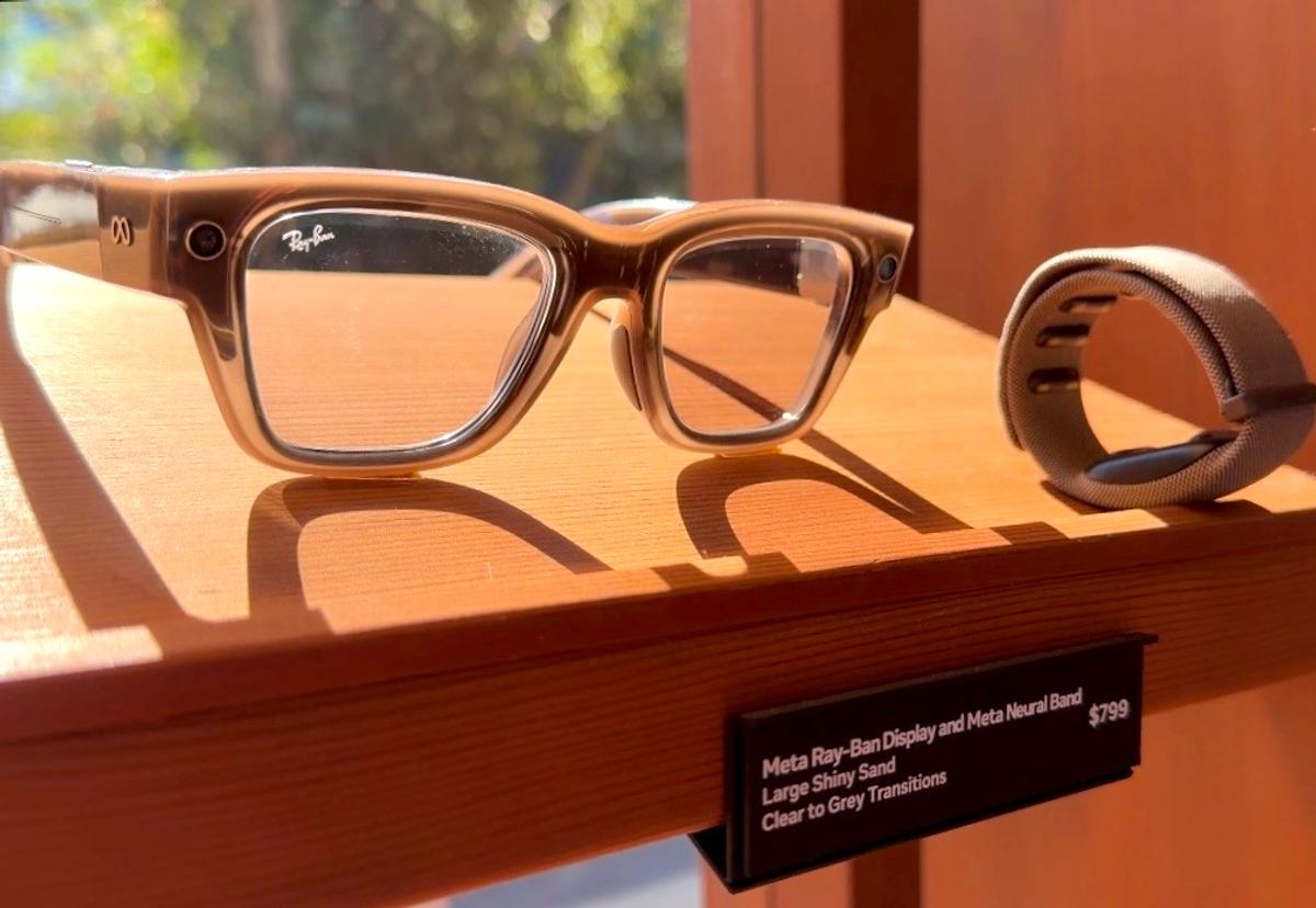 「ディプレイ付きMeta Ray-Ban」もできることマシマシ！販売地域拡大も、日本はまだ...？