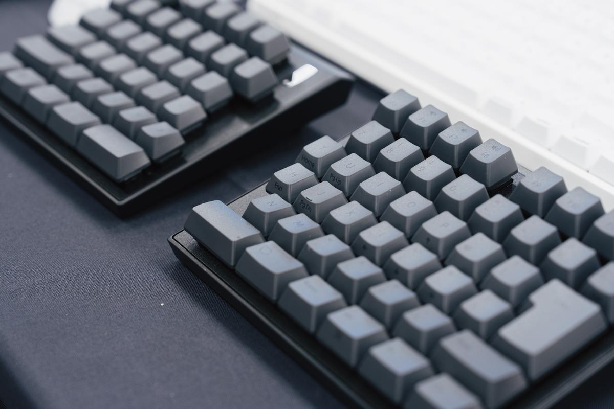 あの「REALFORCEの分割キーボード」ひと足先に触ってきたよ