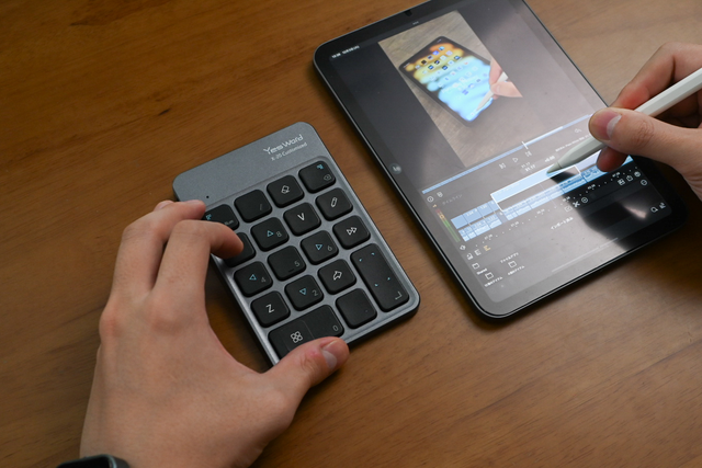 iPadと相性よし！初めてでも楽しく使える、薄型「非利き手用デバイス」活用法
