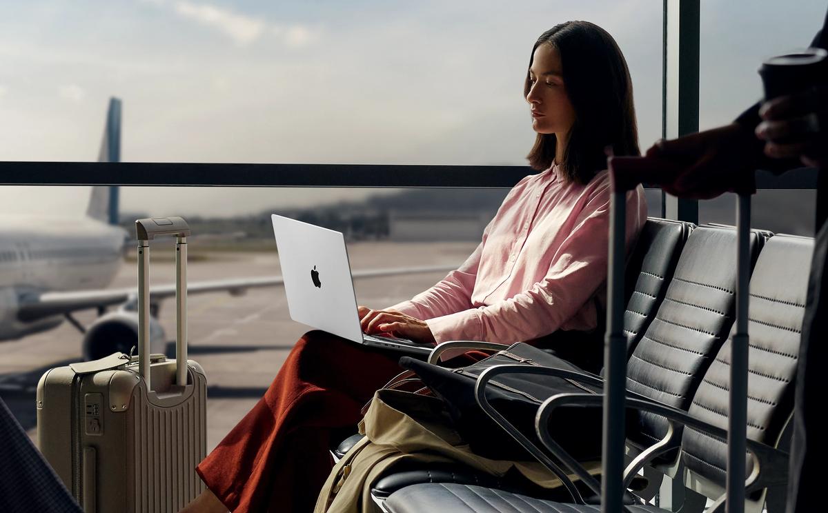 MacBookでも画面タッチできる時代、もうすぐ来そう