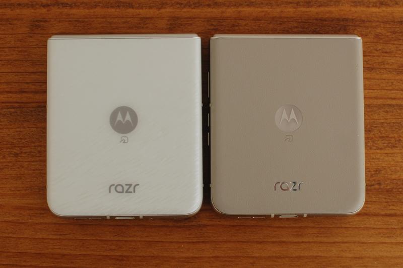 左がrazr 60、右がrazr 50