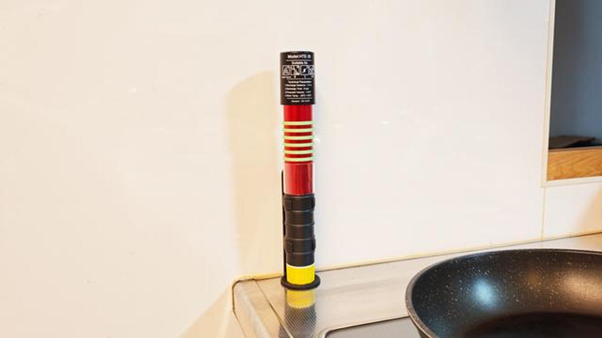 ストーブ、ヒーターetc. 暖房器具を使う前に備えたい、すぐ手の届くところにミニ消化器を
