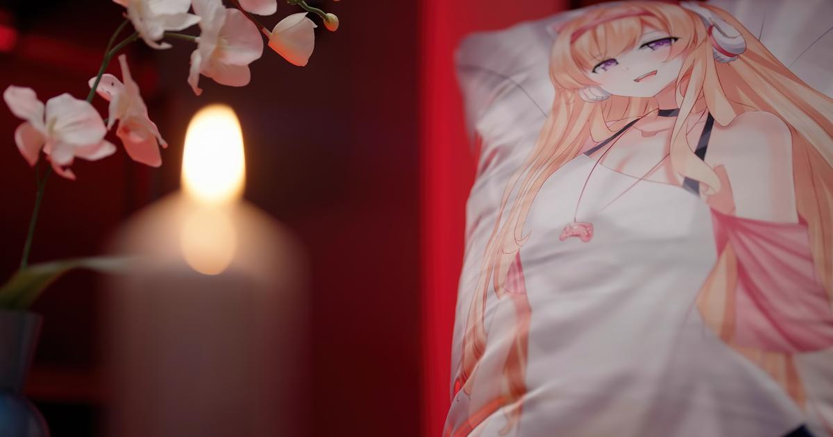 [B!] 推しの温もりを感じられる紳士仕様。体温まで設定できる抱き枕、発売されてしまう | ギズモード・ジャパン