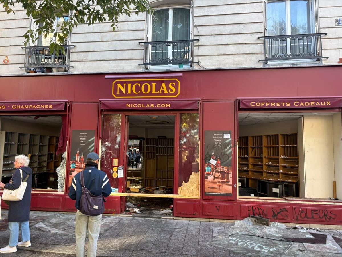 パリ暴動と略奪の現地ルポ、商店主が被害を語る…「彼らはすべてを奪い去った」