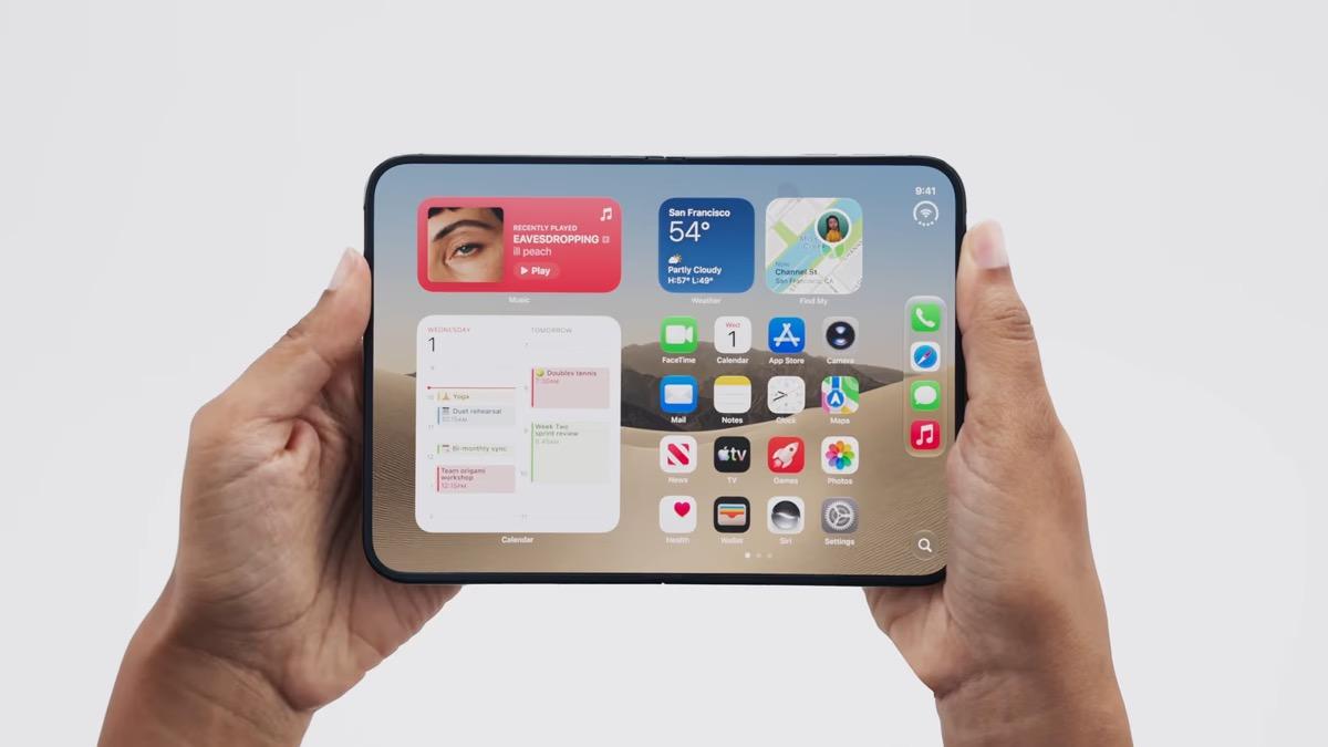 iPhone Dooのバッテリーは、他社の折りたたみスマホよりは大きい（から大丈夫よね？）