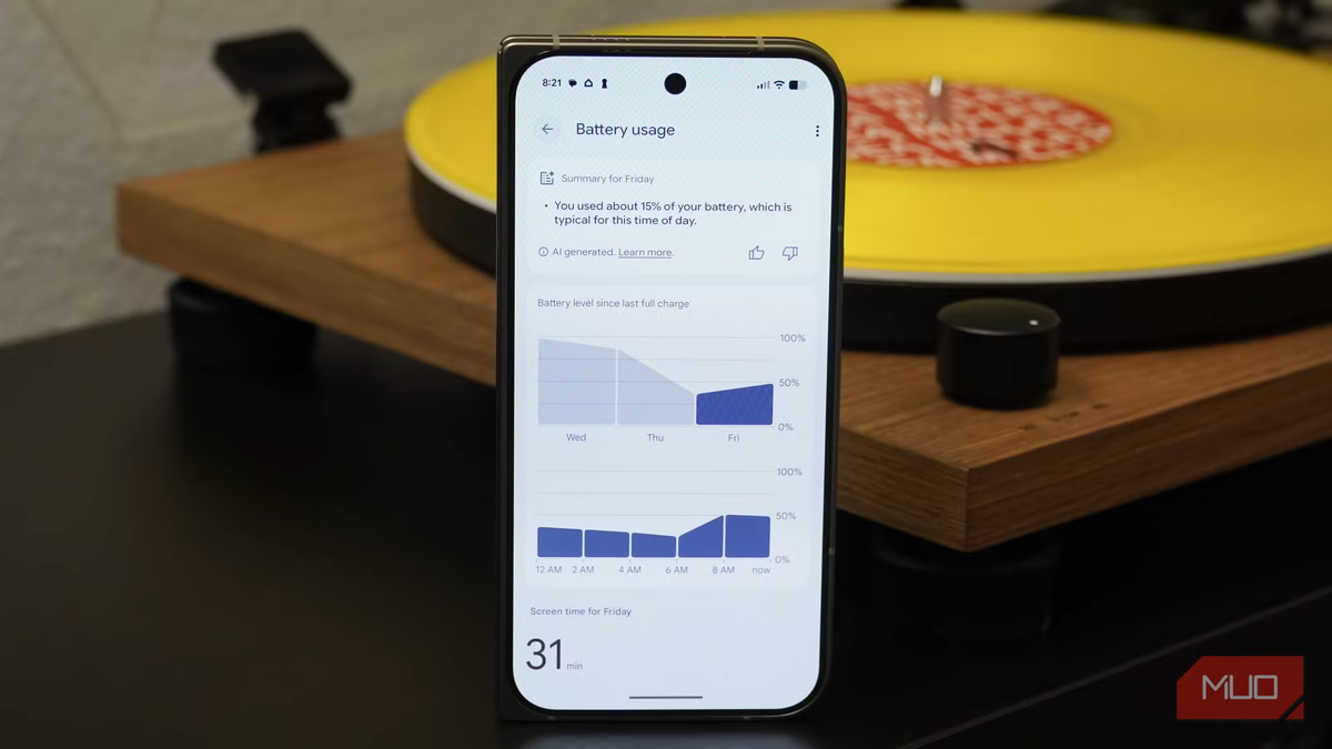 スマホのバッテリーを消費していた意外なアプリは？ PixelのAIが教えてくれる新機能を試した