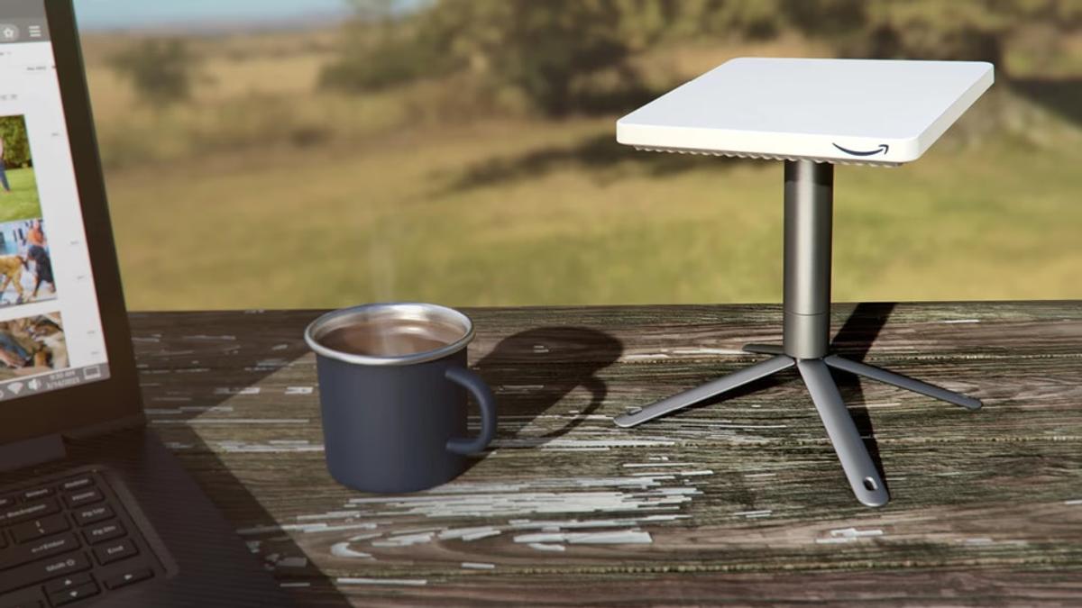 Starlinkより高速でコンパクトな高速衛星インターネットサービス「Amazon Leo」がやってくる