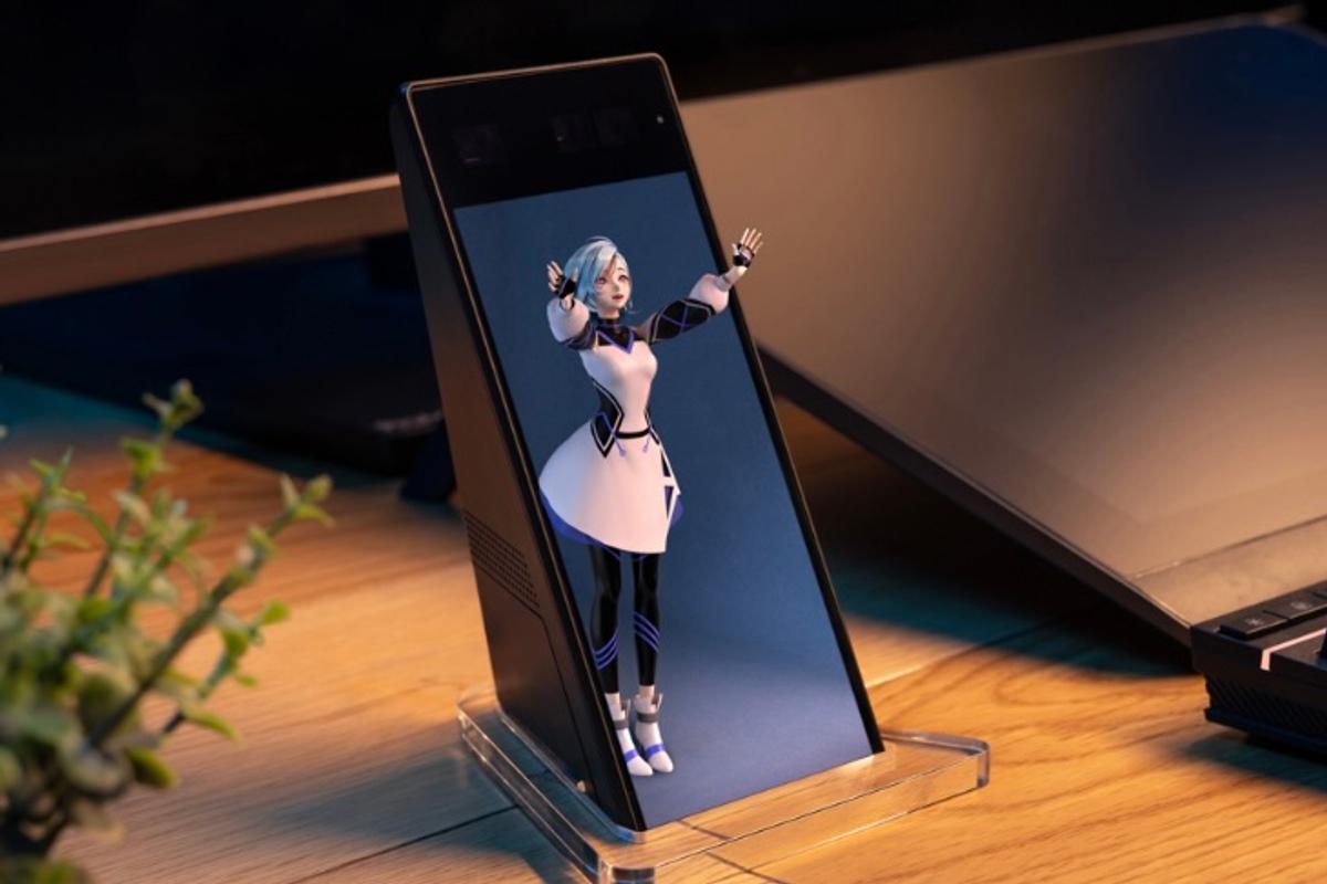 推しキャラがデスクに降臨。ソニーの新型ディスプレイは裸眼で3Dを楽しめる