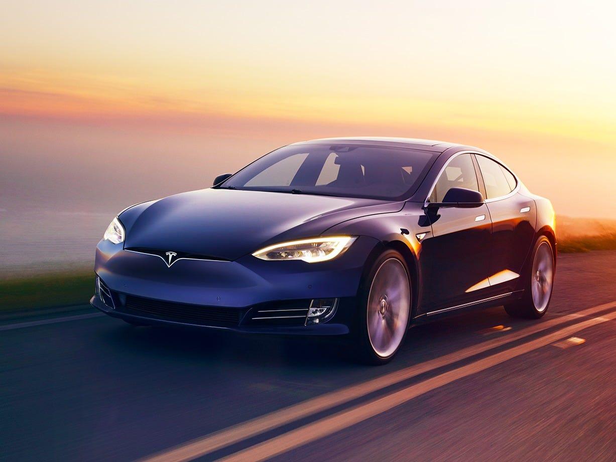 テスラ、モデルSが「電気自動車初の航続距離400マイル（約644km）超え