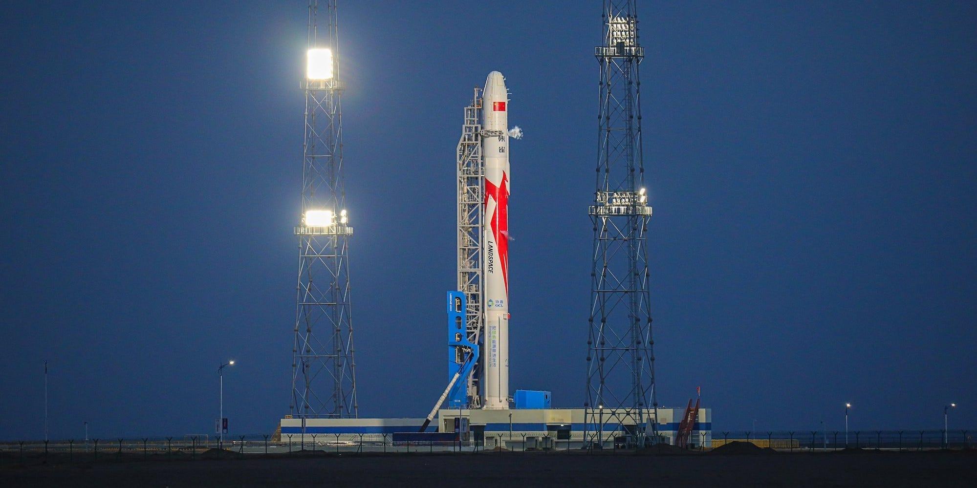 中国、メタン燃料ロケットの軌道投入に成功…スペースXやブルー