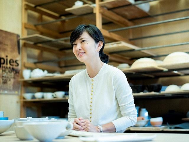 岡崎裕子 人気陶芸家 カップ