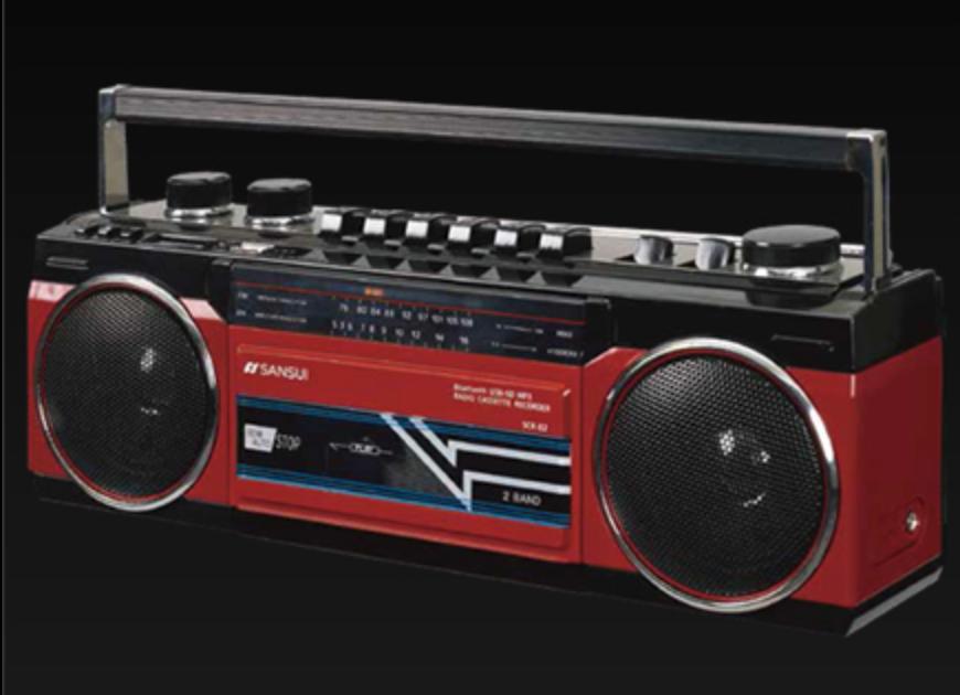 ビバ80年代！ MP3もSDカードもBluetoothも使えるステレオラジカセ「SCR