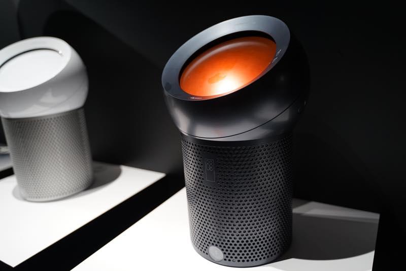 キレイな空気を自分へ向ける。卓上OKな空気清浄機「Dyson Pure Cool Me