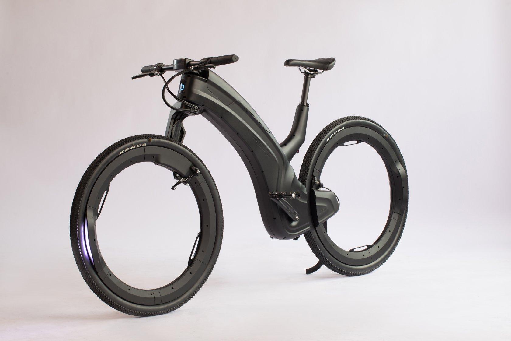 【送料込み】Reevo スポークレス ハブレス E-bike タイヤがただの輪っか！ ハブもスポークもない未来のeバイク「beno