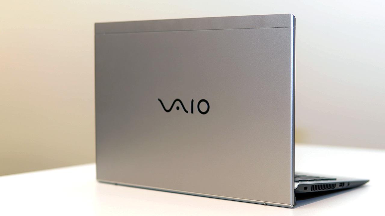 フラッグシップを超えるパワーを手に入れた軽量ノートPC「VAIO SX12