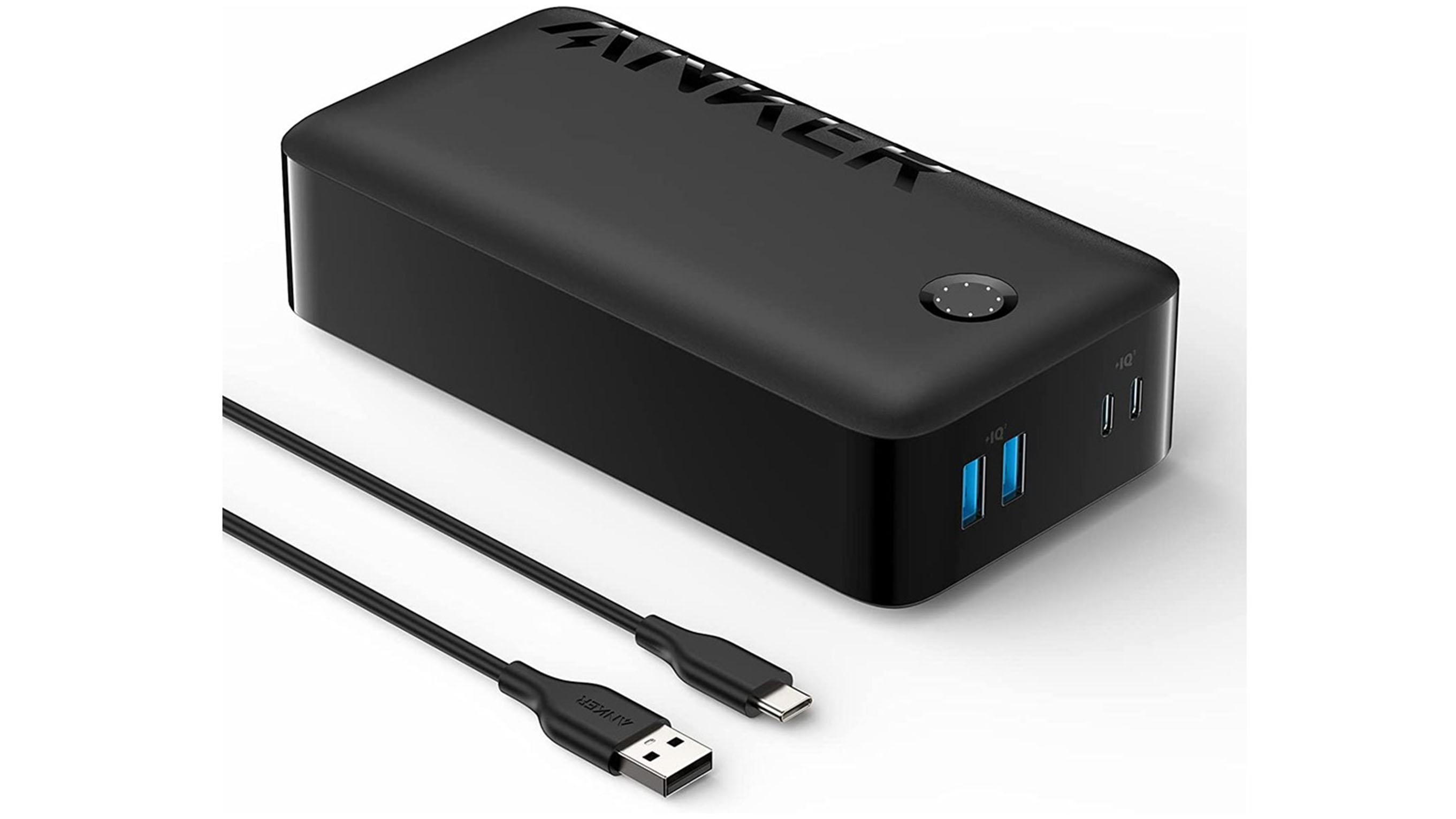 ポタ電との間を埋める存在！ Ankerの40,000mAh大容量モバイル