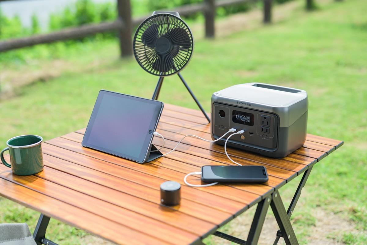 新品 EcoFlow ポータブル電源 RIVER 2 256Wh 60分満充電 ポータブル
