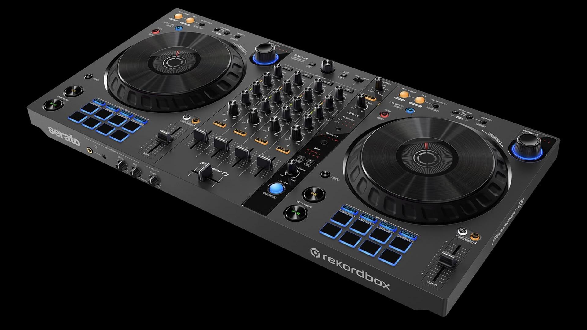 ジャンルが違う曲もパーペキにMIXできる「DDJ-FLX6-GT」でアゲてこー