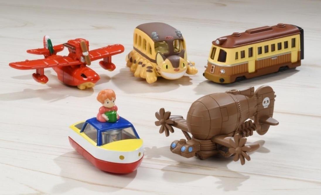 トミカジブリ　となりのトトロ　紅の豚　千と千尋の神隠し　ラピュタ　ポニョ　未使用 20210125_takaratomy.jpg