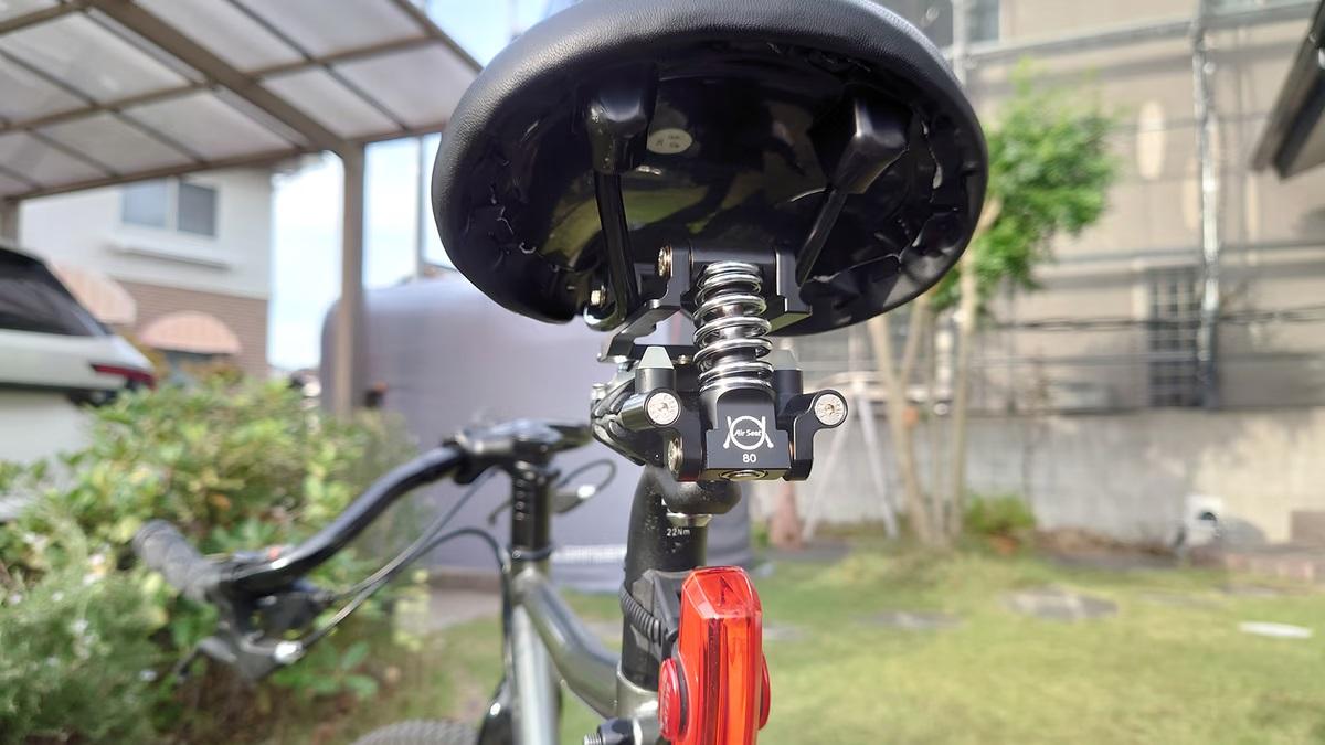 明らかに乗り心地快適！スポーツ自転車でお尻の痛みに悩んでいる人、長