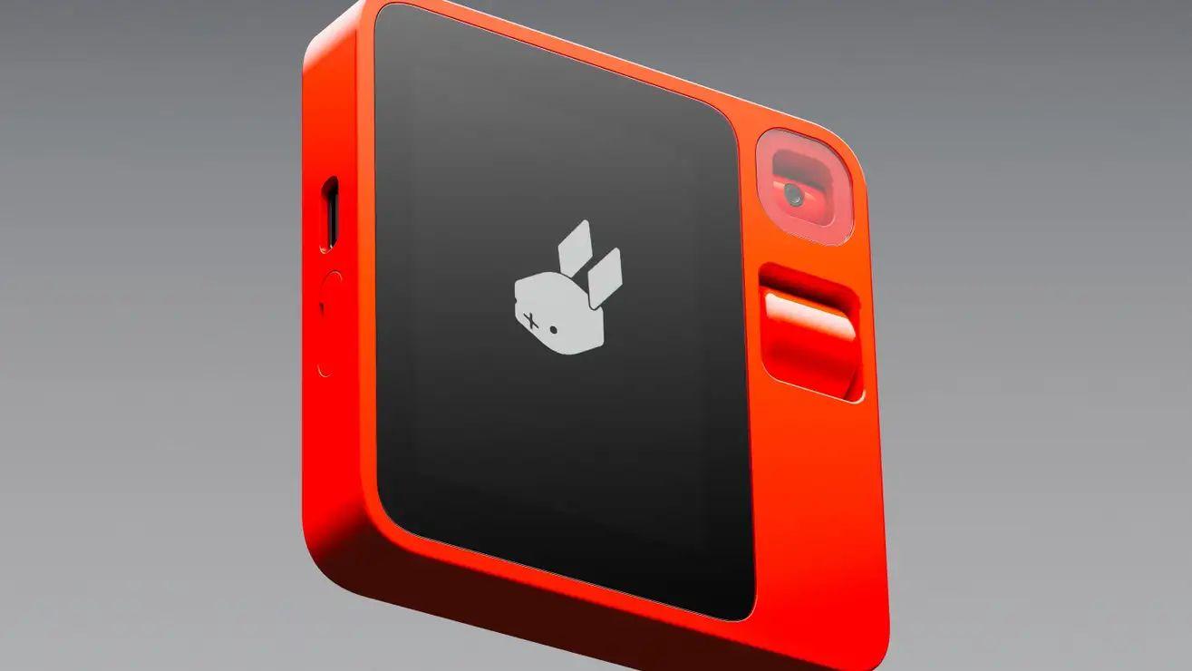 rabbit R1 スマートフォン本体 240123_rabbitr1.jpg