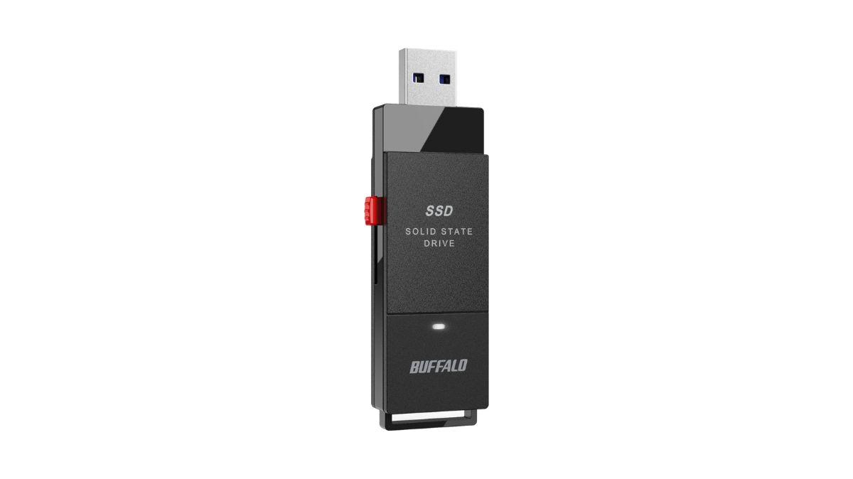 直接挿し込めるバッファローのSSD。1TBが7千円台だから在庫が無くなる
