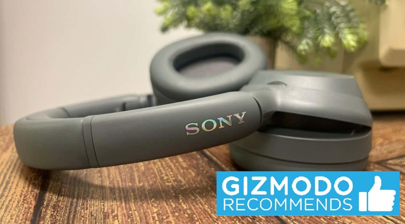 ULT WAEAR ほぼ未使用　sony ヘッドホン　重低音 重低音はズンズンきて欲しい。ソニーの「ULT WEAR」はそんな人のための