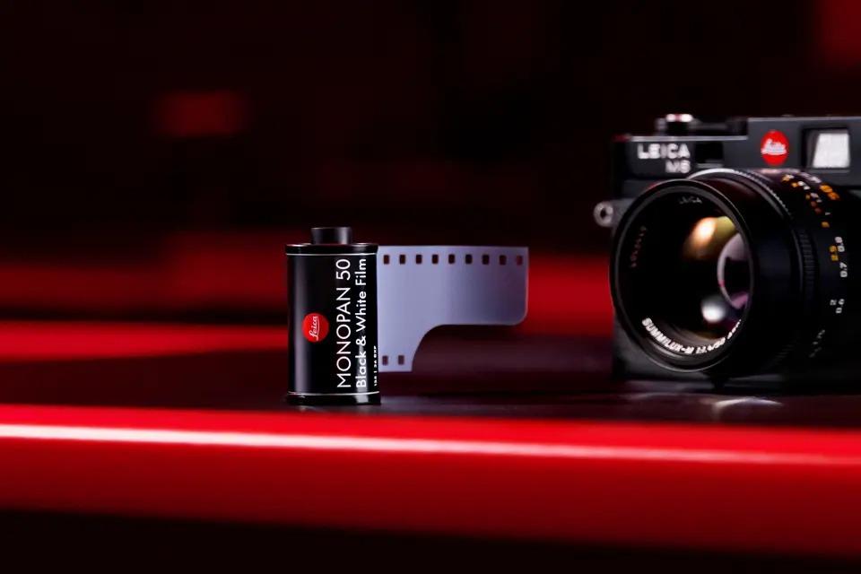 シャープかつ深い味わい。ライカから低感度モノクロフィルム登場