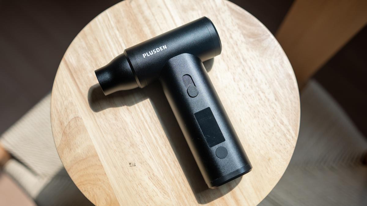 後回しにしちゃう掃除をサッと解決。電動エアダスターが怠けがちな習慣