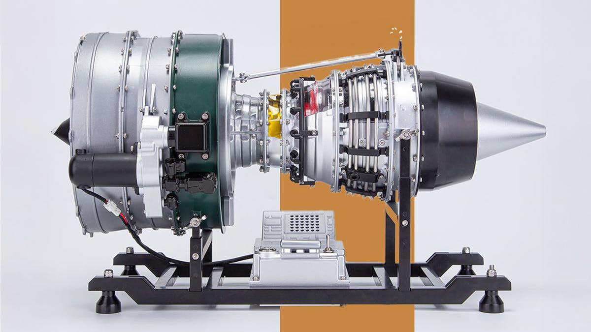 飛行機好きにはたまらない！ ジェットエンジンを精密に動きまで再現