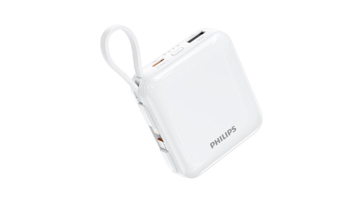 超小型で欲しい機能全入り。フィリップスのモバイルバッテリーは3千円