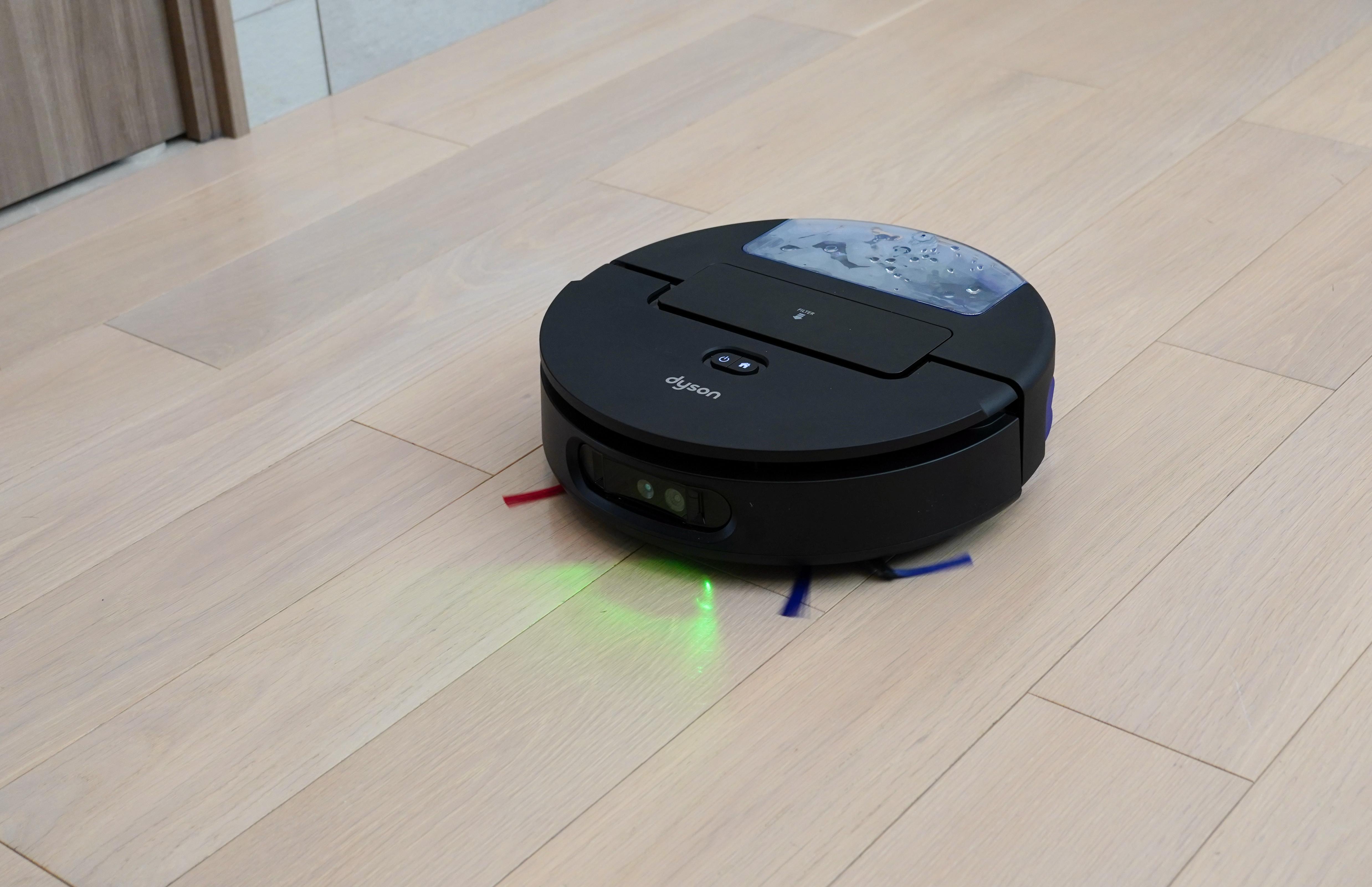 ダイソンの水拭き対応ロボット掃除機は「キレイ」がわかる