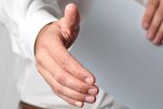 面接で即採用！ そんなときは少なくとも1日かけて会社のことを調べよう