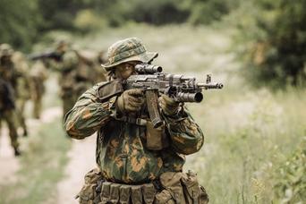 米海軍特殊部隊の元隊員が教える「レジリエント」な子どもを育てる方法