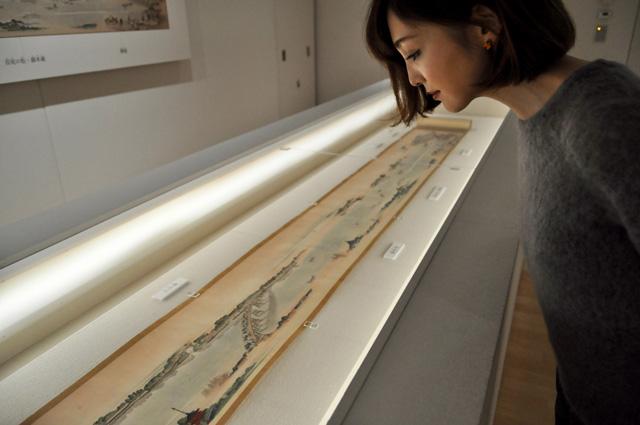 掛軸　明治に活躍した画人白濤　早春共箱　表装し直しました美品　しみあり 伊東深水 早春 額装 | 古美術瀬戸