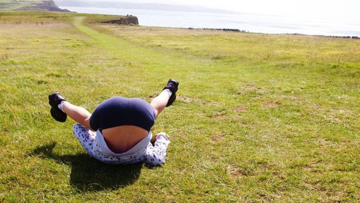 できるだけ安全な転び方 を覚えておこう 転倒によるケガが毎年800万件起きているのだから ライフハッカー ジャパン