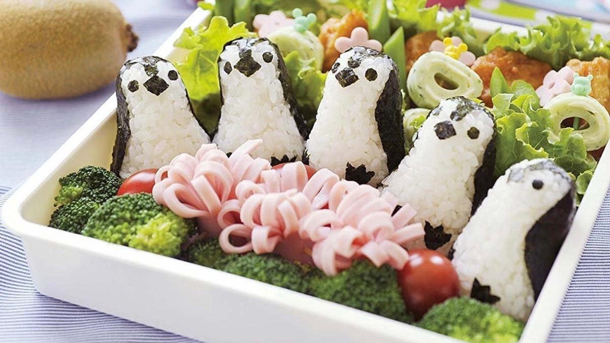 手づくり弁当を持って秋のピクニック ユニークおにぎりを簡単に作れるグッズ ライフハッカー ジャパン