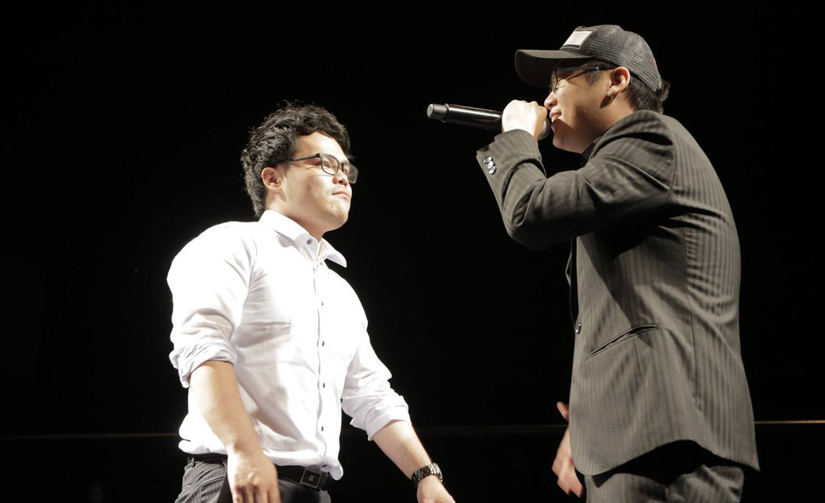 社会人もラップする時代 ビジネスパーソンが本音をぶつけ合う 社会人ラップ選手権 とは ライフハッカー ジャパン