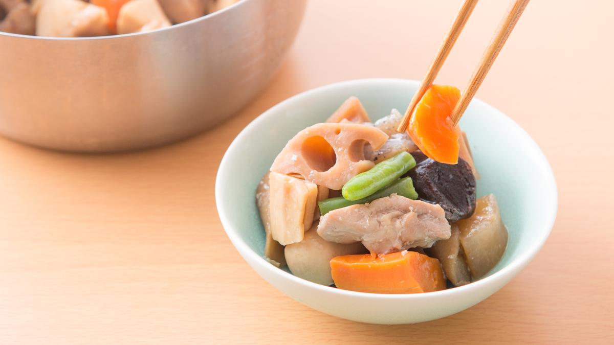 筑前煮にちょっと手を加えて5種類のおかずに変身させ 5日間のお弁当に使いまわしする方法 ライフハッカー ジャパン