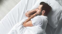 科学的に証明された、睡眠の質を高める7つのコツ